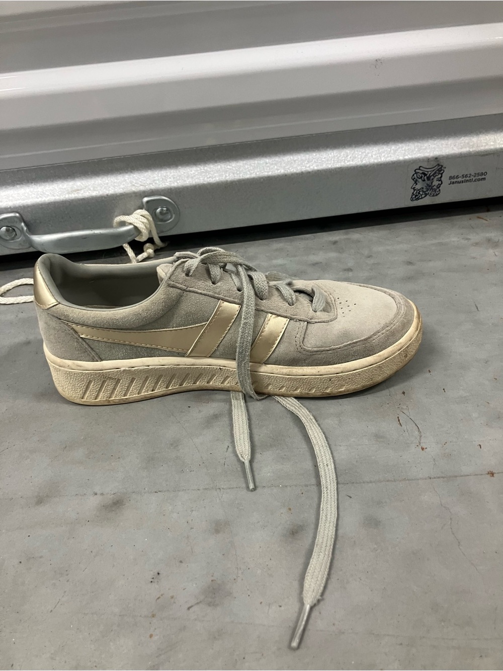 Gola size 8 Grandslam Sneakers - Picture 6 of 8